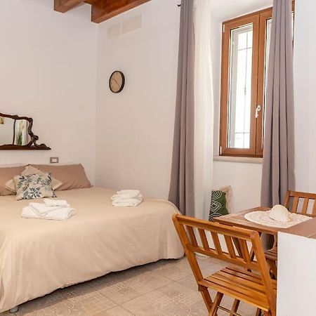شقة Centro Storico Redmood House A 5 Min Dal Mare, Wi-Fi, A/C E Netflix بارليتا المظهر الخارجي الصورة